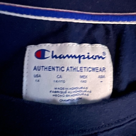 champion pull over - Picture 2 of 3